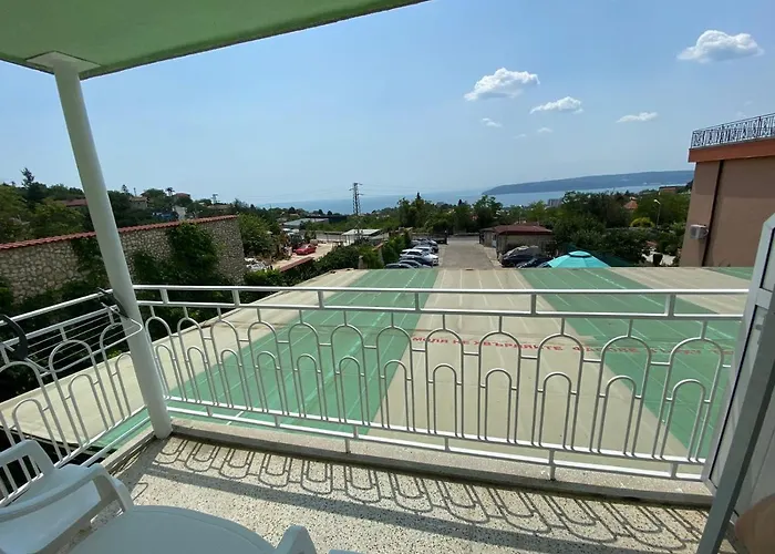 Хотел Hayat Ltd *