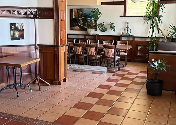 Hayat Ltd Хотел Приморско