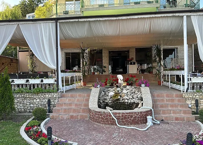 Hayat Ltd * Приморско